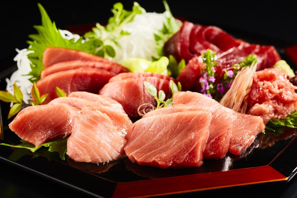 マグロ盛り合わせの集合カット